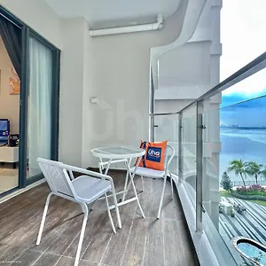 Aparthotel Country Garden Danga Bay By Rr Jbcity Johor Bahru
